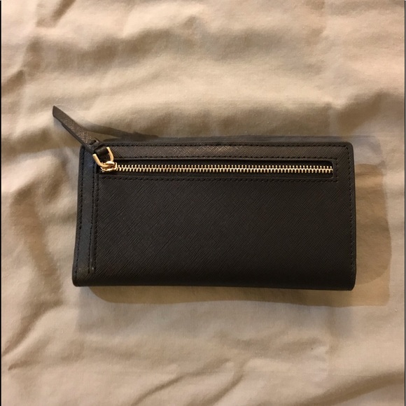 NWT. Kate Spade Wallet - Picture 2 of 6